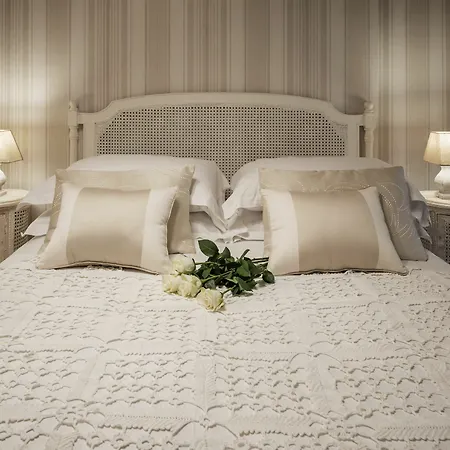 Accademia Al Colle Apartment *