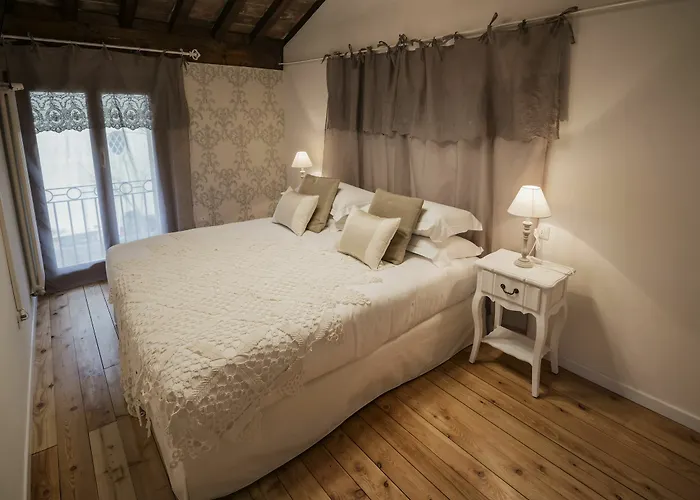 Accademia Al Colle Hotel Bolonia